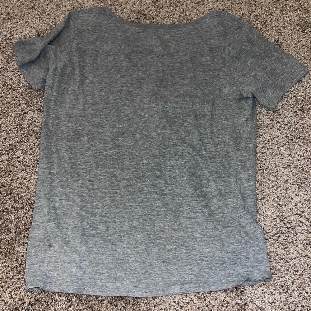 Nike tee - Picture 2 of 3